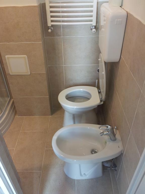 Anna 2 Bedrooms 2 Bathrooms 6 Bikes Budapest Værelse billede