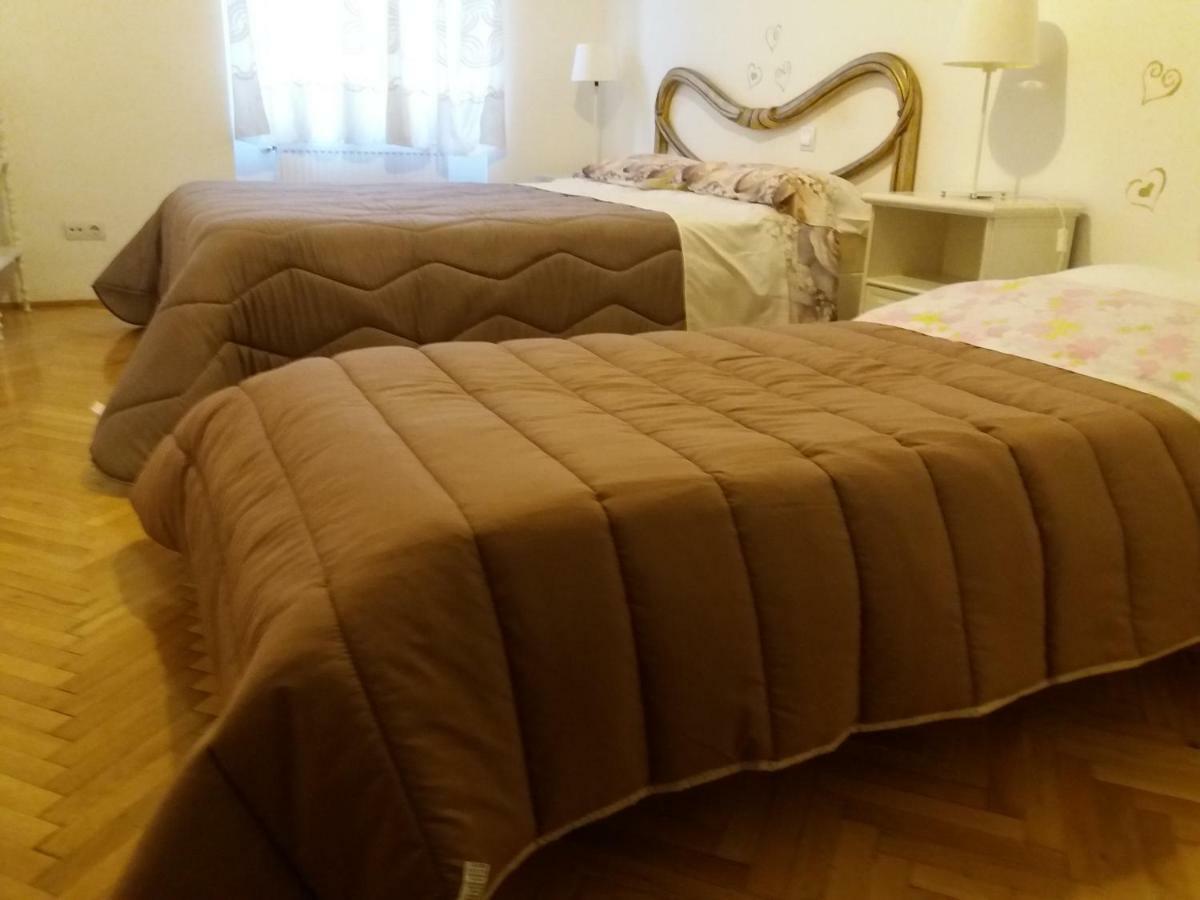 Anna 2 Bedrooms 2 Bathrooms 6 Bikes Budapest Eksteriør billede