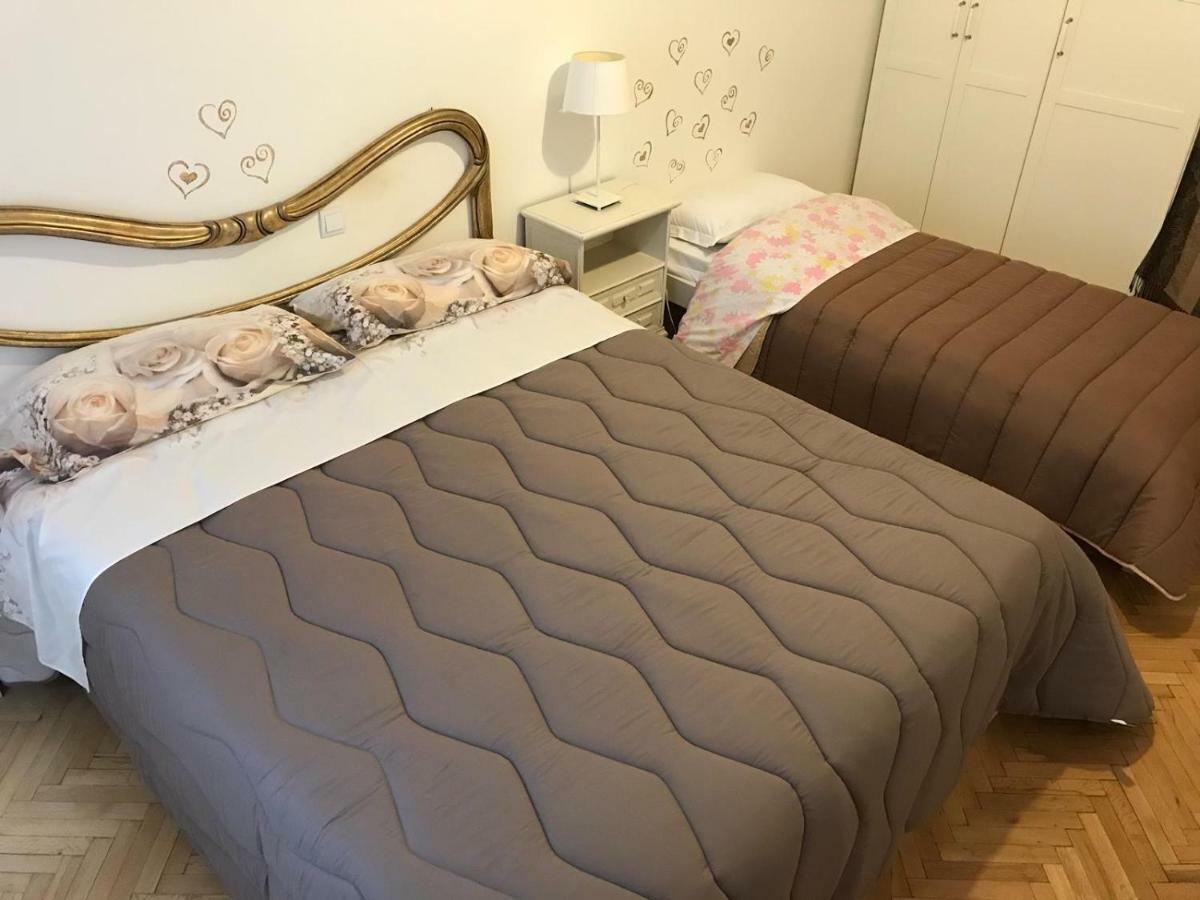 Anna 2 Bedrooms 2 Bathrooms 6 Bikes Budapest Eksteriør billede